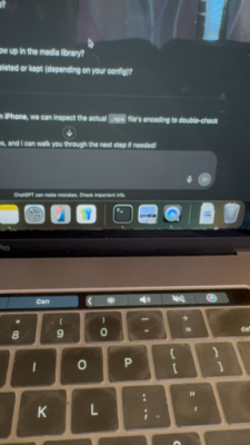 5D8EB759-7D33-40F9-B4FC-A66DB49FDEA8